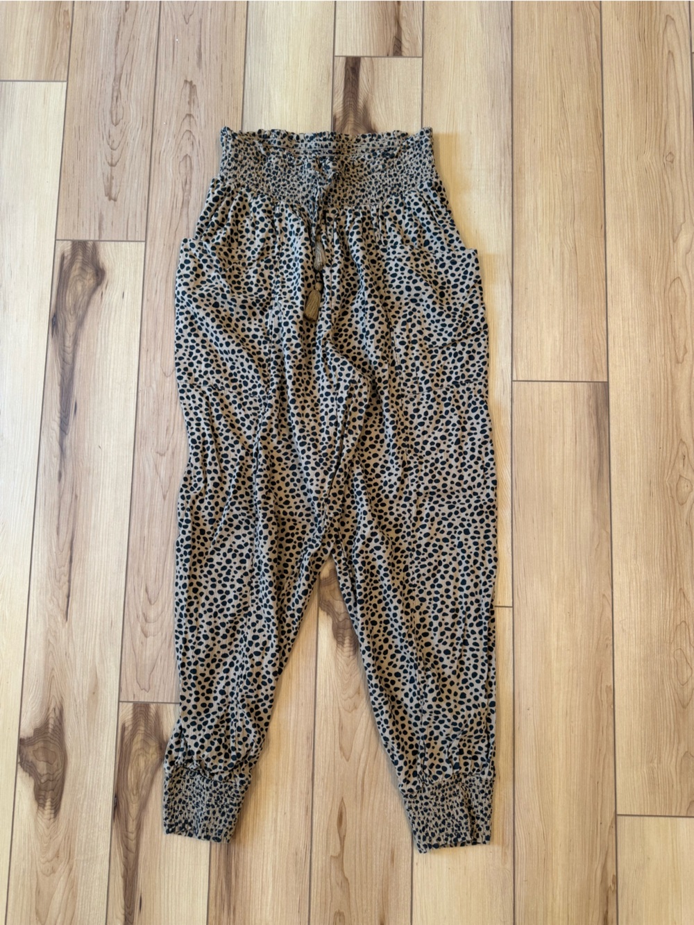 Aerie Cheetah Joggers